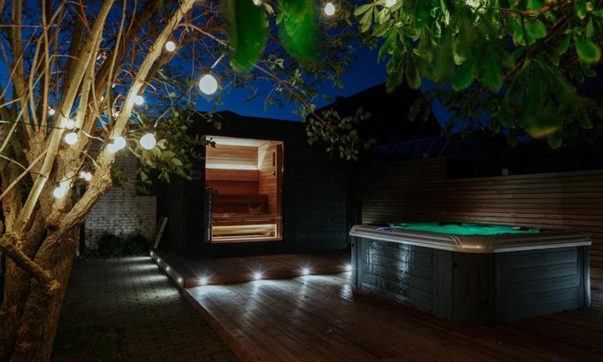 Nordstrand Apartamento | Wunderschöne FeWo direkt am Meer mit Whirlpool & Sauna