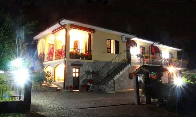 Corniola Casa | www. casavacanzedezza. com