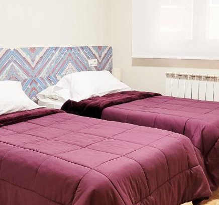 León Apartamento | www Goyahospitales es Peñalba Parking incluido