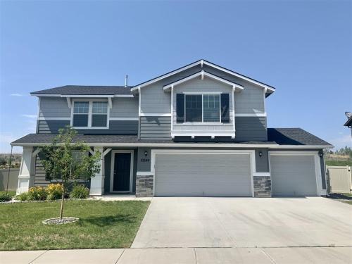 Star Casa | Wyatt Earp