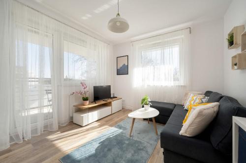 Fabryczna Apartamento | Wyjątkowy Apartament z Parkingiem by Noclegi Renters