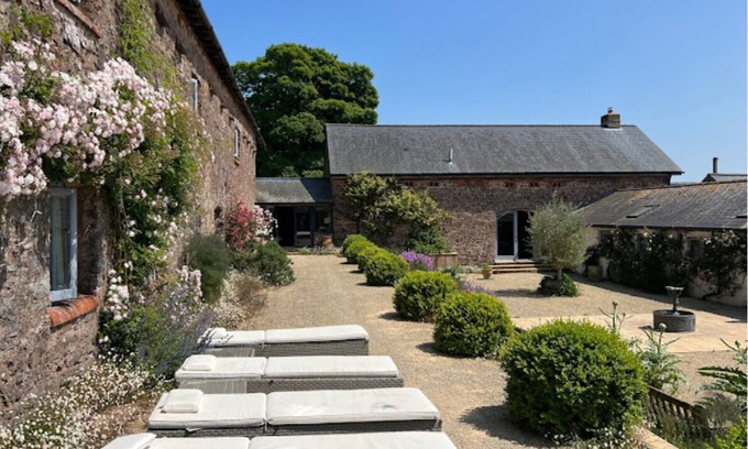 Stawley Casa | Wylder Somerset