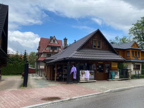 Zakopane Hostal | Wynajem Pokoi gościnnych Jaś i Małgosia