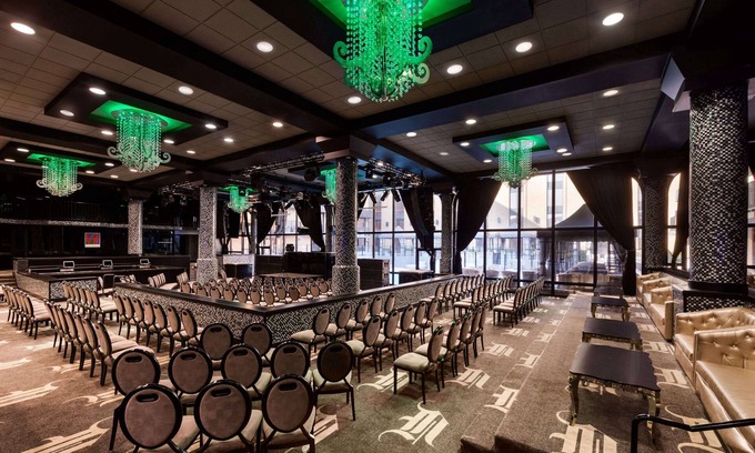 Farmers Branch Hotel | Wyndham Garden Dallas North
