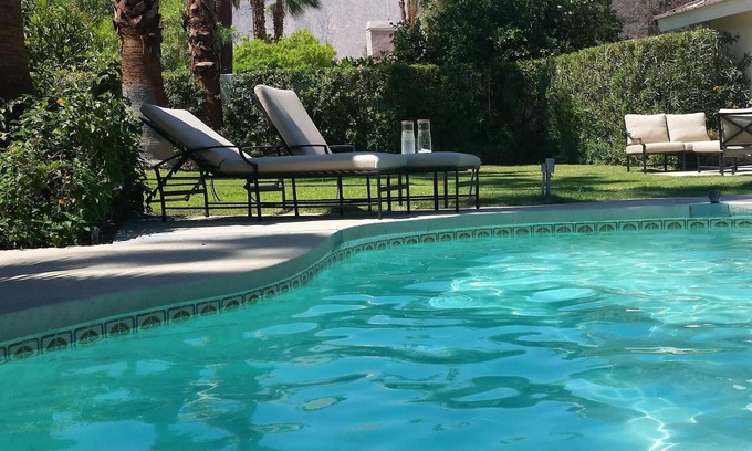 Araby Casa | Xanadu es nuestro oasis de Palm Springs. Sin cargos por "calentamiento de la piscina"