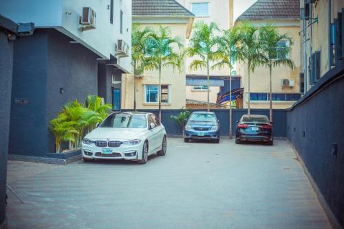 Kwara Hotel | Xanders Villa