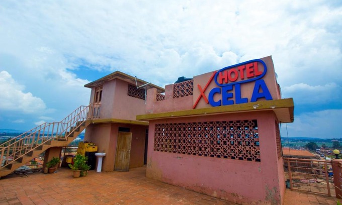 Jinja Hotel | Xcela Hotel