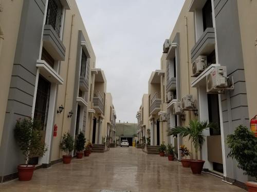D.H.A. Hotel | Xefan Hotel and Suites