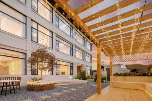 Pudong Hotel | Xiangwang Hotel Shanghai Airport 24H Free Shuttle
