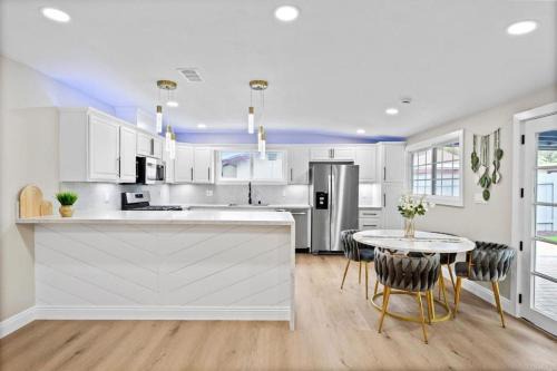 Lincoln Acres Apartamento | Xlnc Exotic home Rexview Dr