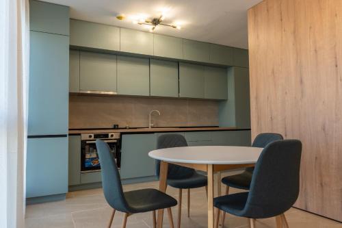 Cluj-Napoca Apartamento | XTN house AIRPORT
