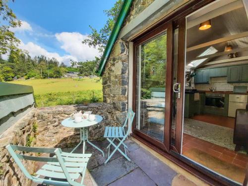 Dolgellau Casa | Y Gribyn - Modern stone cottage within Snowdonia's National Park