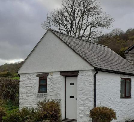Gwytherin Casa | Y Llew Bach, the tiny house