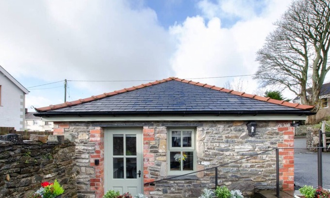 Cwmtirmynach Casa | Y Nyth in the beautiful Corwen