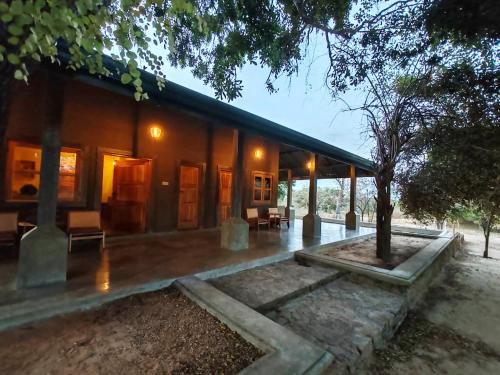 Palatupana Otro | Yaalu Yaala Safari Camp