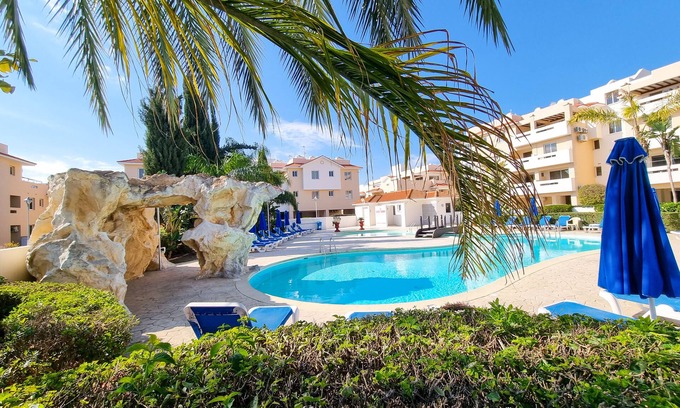 Pyla Apartamento | Yaar Apartment with pool and tennis court