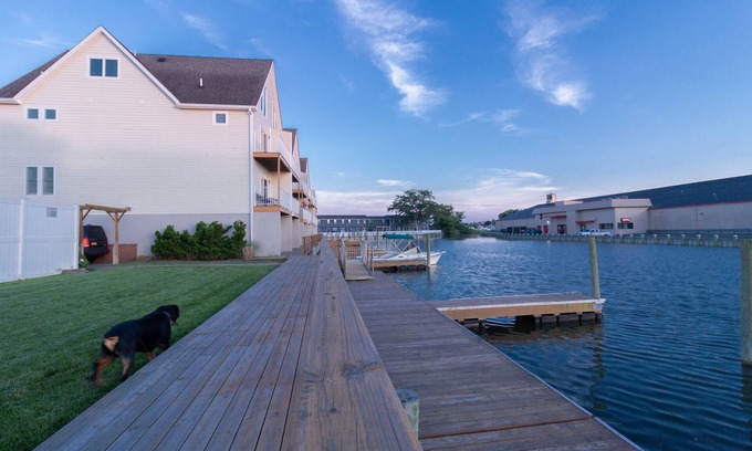 Freeport Casa | Yachtsman's Cove with 3-Levels