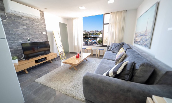 Eilat Apartamento | YalaRent Designed 1BR Apartments - Families only