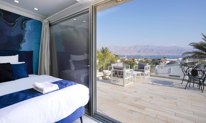 Eilat Villa | YalaRent Villa Enorma with Private Pool