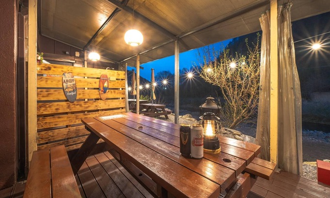 Hongcheon Casa | Yangpyeong Flower Caravan Pension