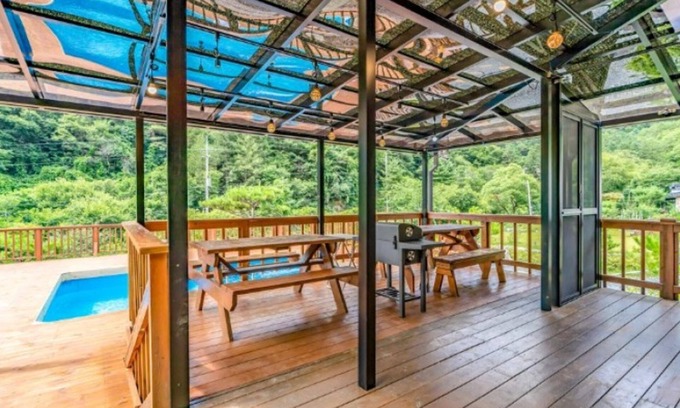 Yangpyeong Casa | Yangpyeong Galgisan Forest Hill Pension