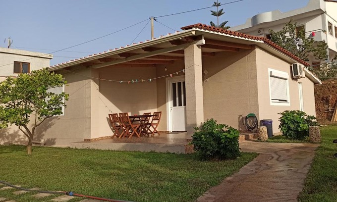 Ksamil Apartamento | Yard Apartments - by Hotel Ronaldo