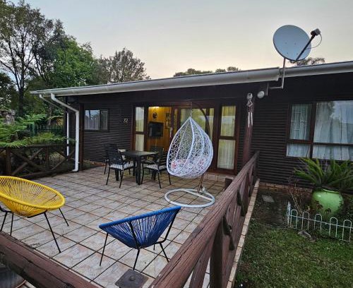 Graskop Casa | Yello guest house chalets