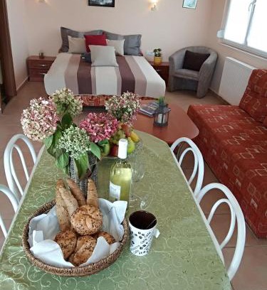 Bukfurdo Apartamento | Yellow Apartmanház