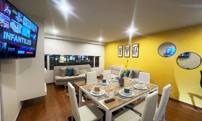 Chico Reservado Apartamento | YELLOW COZY FAMILY - PARK 93