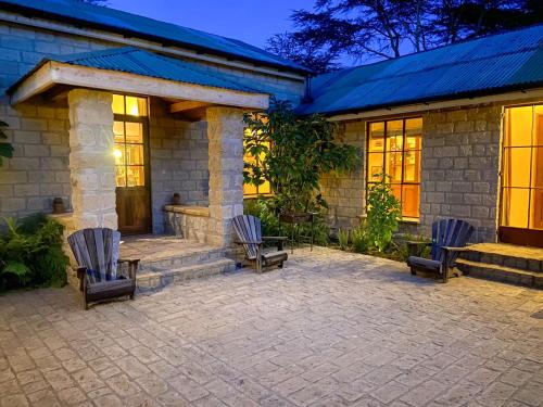 Naivasha Casa | Yellow House 3-bedroom Villa In Wildlife