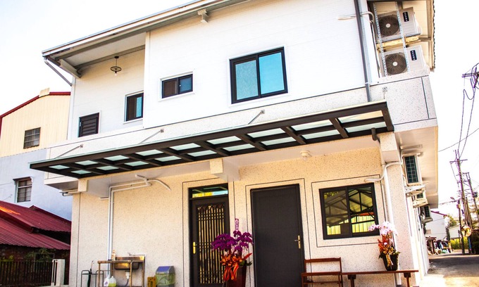 Lugu Cama Y Desayuno | Yellow Mountain Homestay