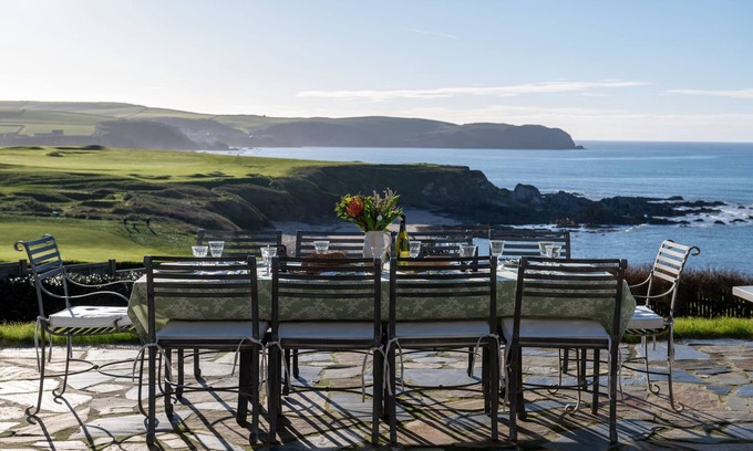 Thurlestone Cabaña | Yellow Sands - a house that sleeps 10 guests in 5 bedrooms