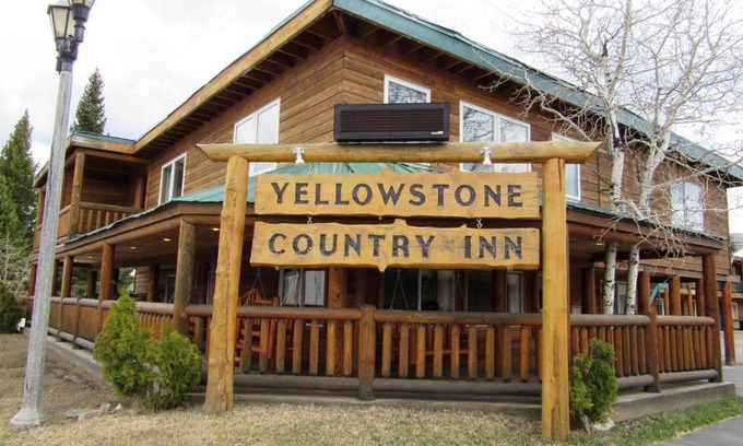 West Yellowstone Hotel | Yellowstone Country Inn