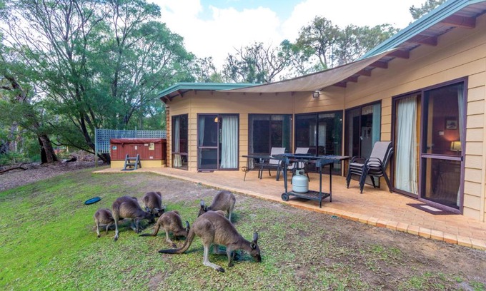 Metricup Cabina | Yelverton Brook Conservation Sanctuary