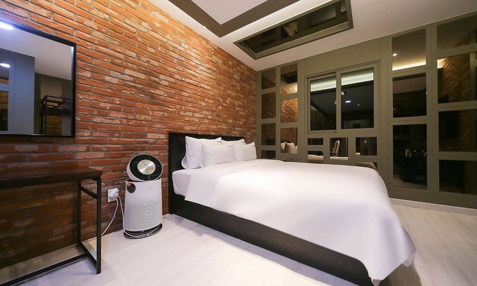 Yeongcheon Hotel | Yeongcheon D-day Hotel