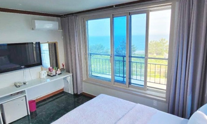 Yeongdeok Hotel | Yeongdeok Goraebul