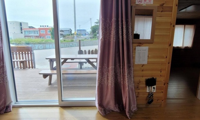 Pohang Casa | Yeongdeok Sowon Family Pension