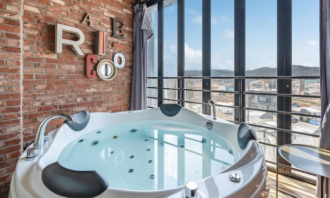 Suwon Casa | Yeongheungdo Boutiquepassecomposepension