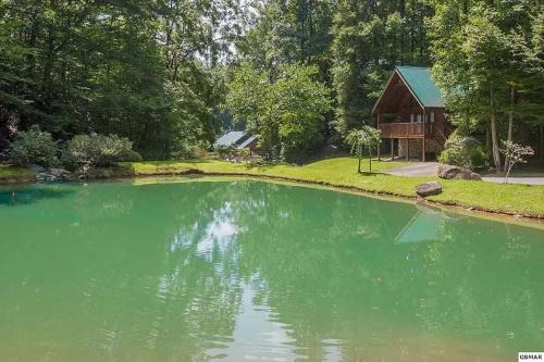 Black Bear Falls Casa | Yeti Lodge by Avada Properties