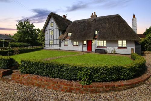 Moulsoe Casa | Yew Tree Cottage
