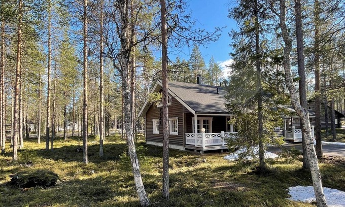 Yllasjarvi Casa | Ylläsriekko / itätupa by Interhome