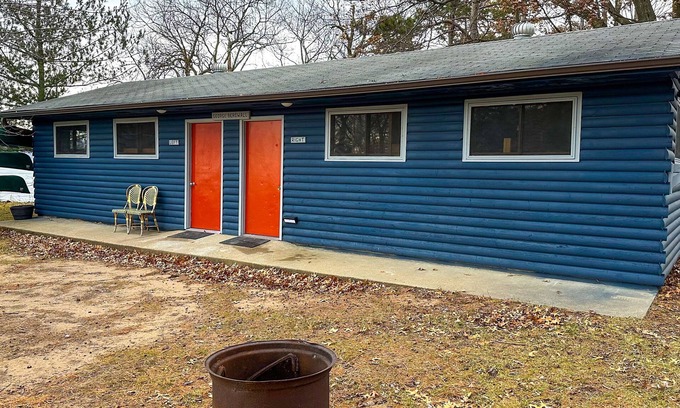 Pepin County Cabina | YMCA Camp Pepin's Bergwall Cabin - A Camper Cabin on the Lake