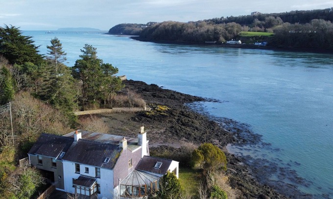 Bangor Cabaña | Ynys Faelog Cottage