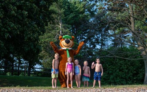 Wisconsin Dells Otro | Yogi Bear's Jellystone Park Camp-Resort Wisconsin Dells