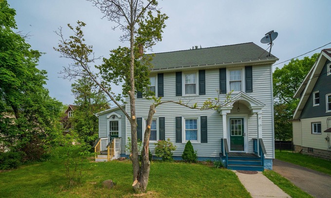 Jamestown Casa | Yogi's I love Lucy-themed 4-bed Home with A/C, Chautauqua Lake, Jamestown NY
