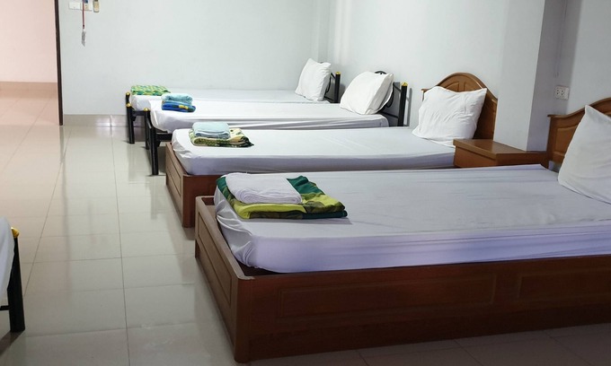 Chumphon Hotel | Yong Dee Apartment
