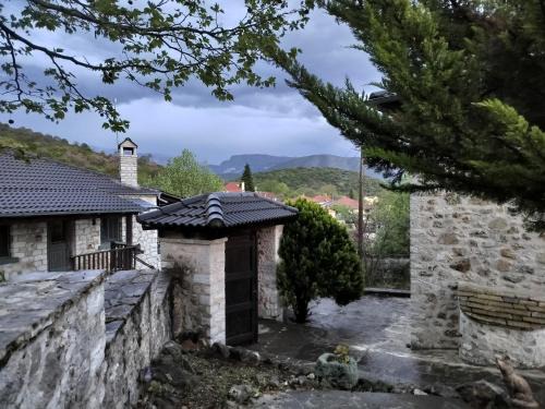 Ano Ravenia Casa | Yono's Traditional House