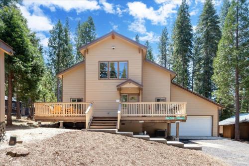 North Wawona Casa | Yosemite Base Camp- Updated cabin INSIDE Yosemite