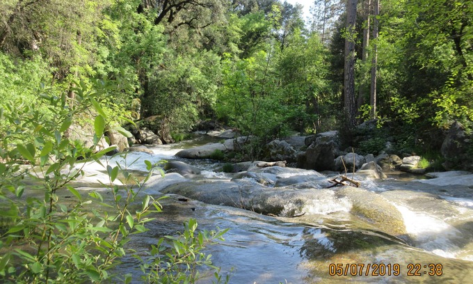 Yosemite Forks Casa | Yosemite Southgate Waterfront Cabin 3 Bdrm Bass Lake Oakhurst Spa pets Specials!