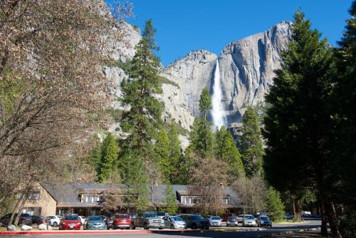 Yosemite Village Hotel | Yosemite Valley Lodge